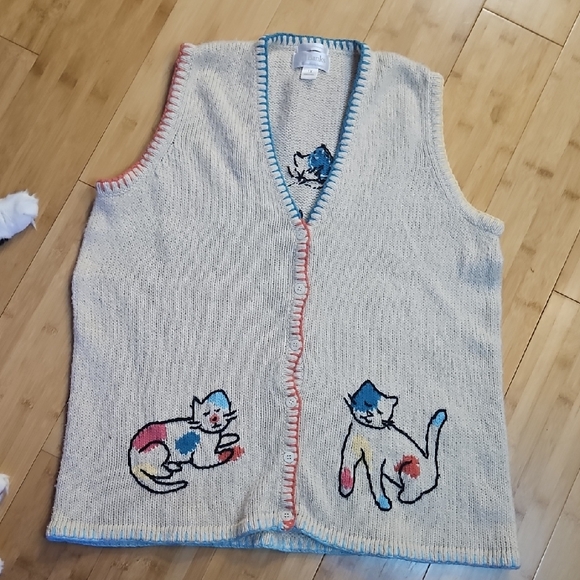 CJ Banks Jackets & Blazers - CJ Banks Vintage Cat Vest Very Collectible